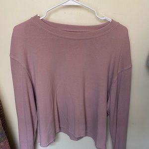 Brandy Melville long sleeve pullover